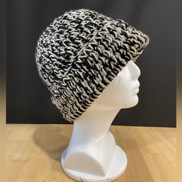 Hand Crafted Crochet Hat - Picture 4 of 6